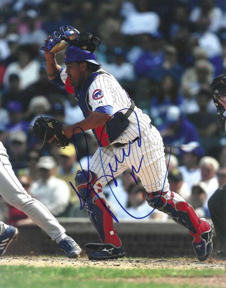 AUTOGRAPHED HENRY BLANCO 8X10 Chicago Cubs Photo