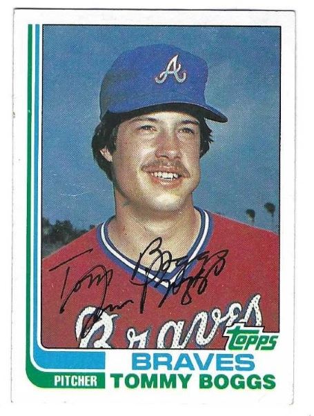 Autographed TOMMY BOGGS Atlanta Braves 1982 Topps Card