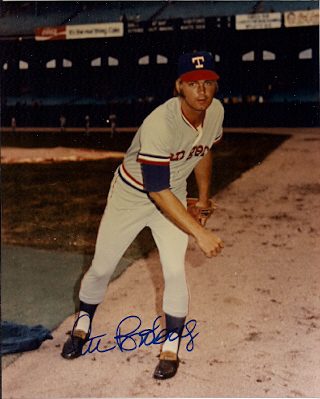 AUTOGRAPHED  photo PETE BROBERG Texas Rangers
