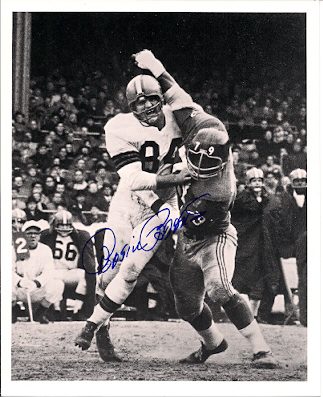 Autographed ROSIE BROWN New York Giants photo