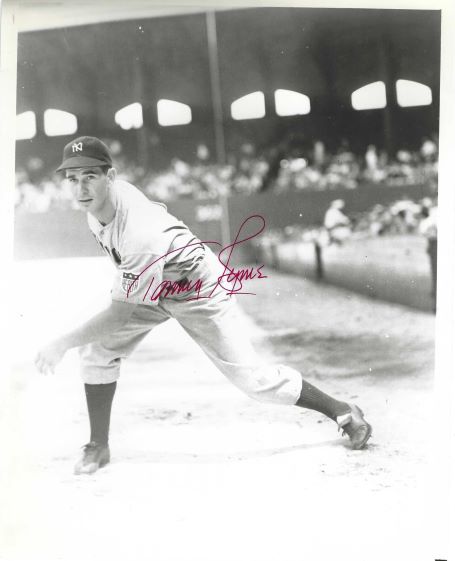 AUTOGRAPHED TOMMY BYRNE 8X10 New York Yankees Photo