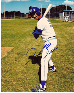 Autographed DEREK BELL 8x10 Toronto Blue Jays Photo