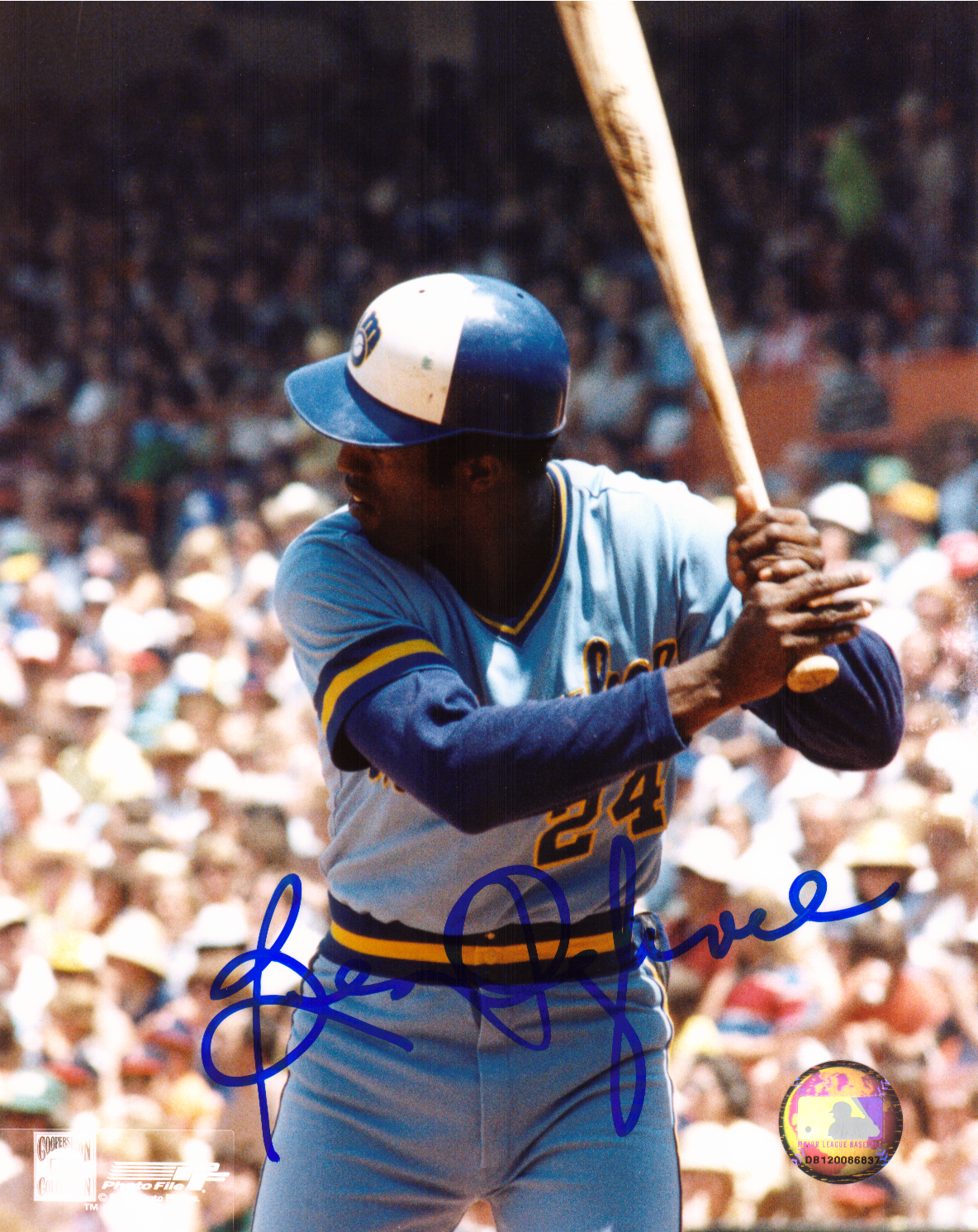 AUTOGRAPHED  BEN OGLIVIE 8X10 Milwaukee Brewers Photo