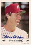 Autographed STEVE CARLTON 1986 Phillies Post Card