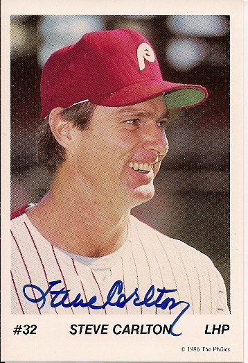 Autographed STEVE CARLTON 1986 Phillies Post Card