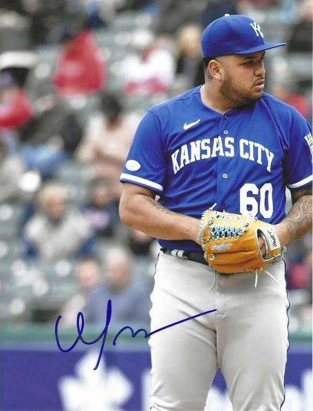 AUTOGRAPHED MAX CASTILLO 8x10 Kansas City Royals Photo