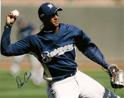 AUTOGRAPHED  photo OZZIE CHAVEZ Milwaukee Brewers