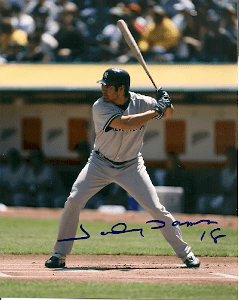 AUTOGRAPHED JOHNNY DAMON 8X10 New York Yankees Photo