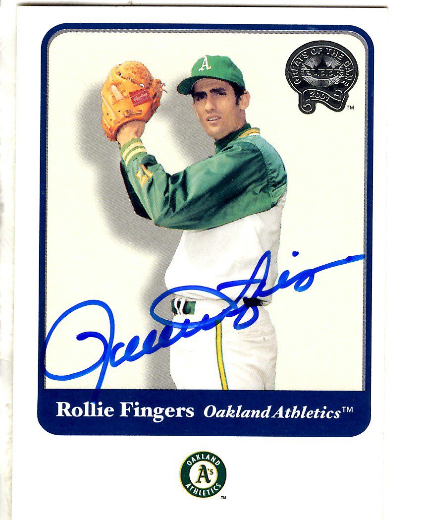 Autographed  ROLLIE FINGERS 2001 Fleer Greats Card