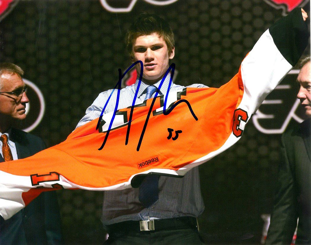 Autographed SAM MORIN  8X10 Philadelphia Flyers Photo