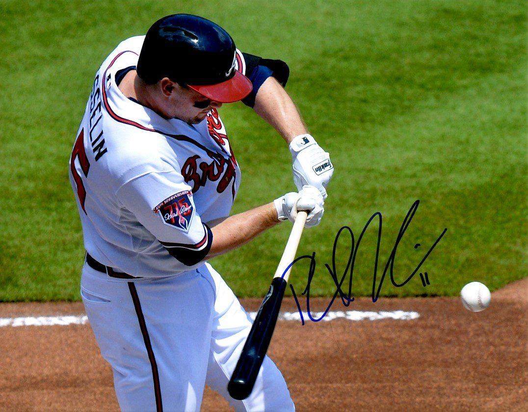 AUTOGRAPHED PHIL GOSSELIN  8X10 Atlanta Braves photo
