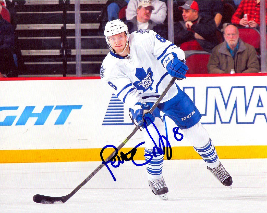 Autographed PETTER GRANBERG 8X10  Maple Leafs  photo