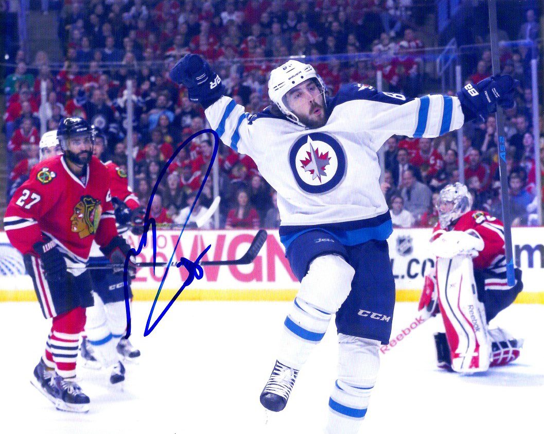 Autographed MATTIEU PERREAULT 8X10 Winnipeg Jets Photo