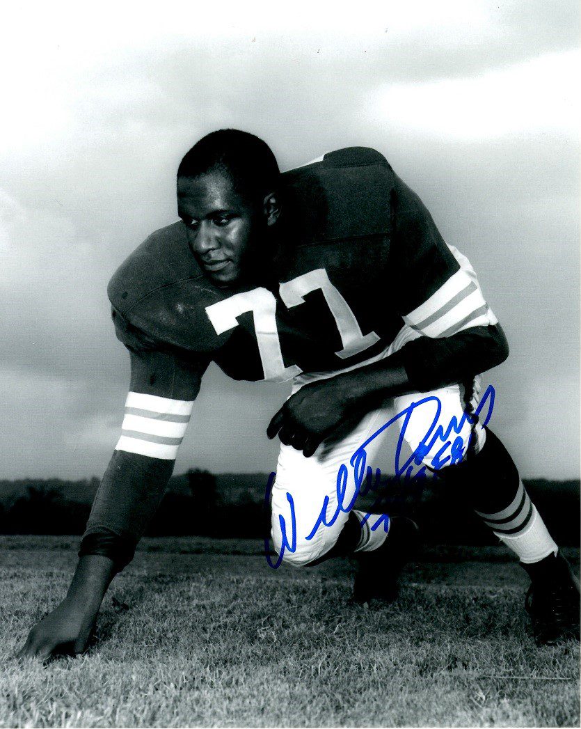 Autographed WILLIE DAVIS 8X10 photo Cleveland Browns