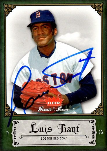 Autographed LUIS TIANT Boston Red Sox 2006 FLEER GREATS of the GAME CARD