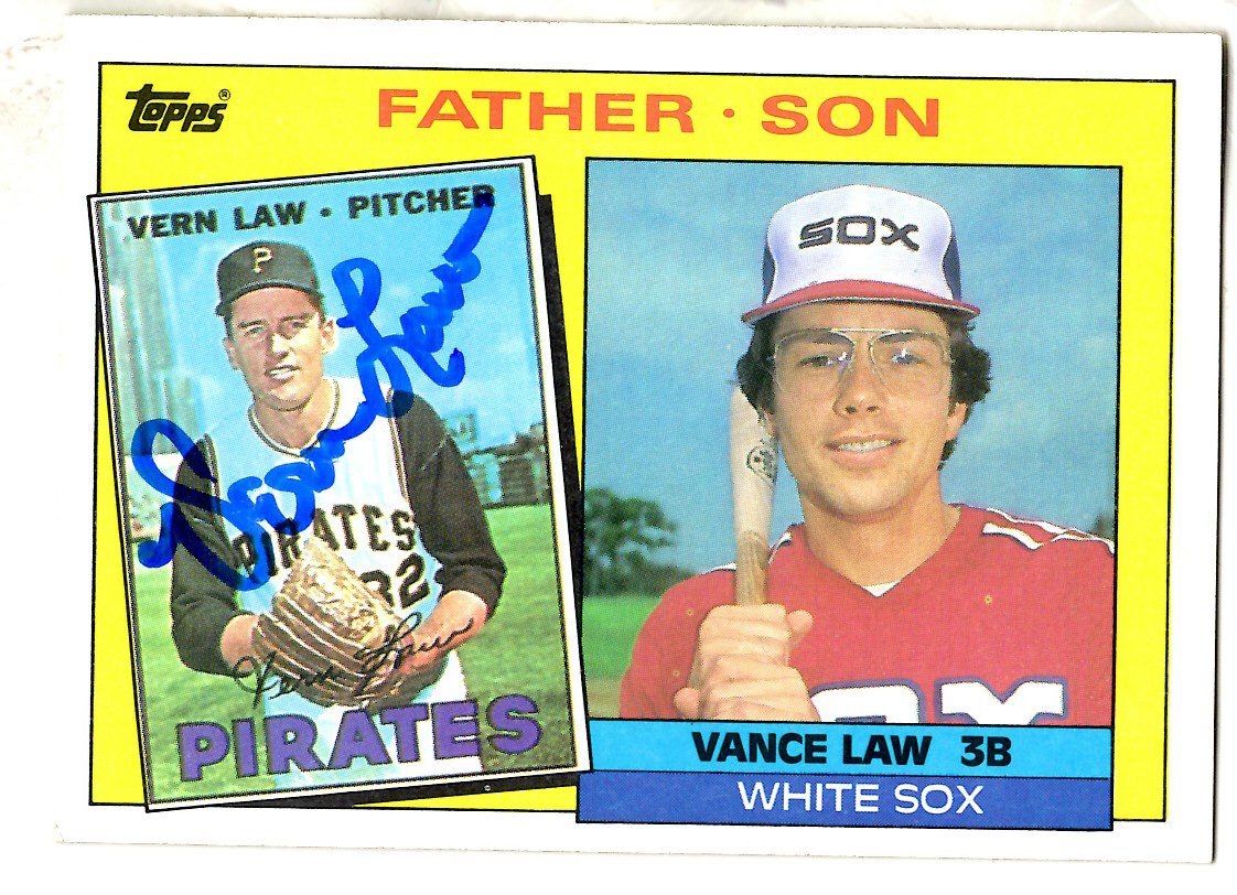 Autographed VERN LAW 1985 Topps Card