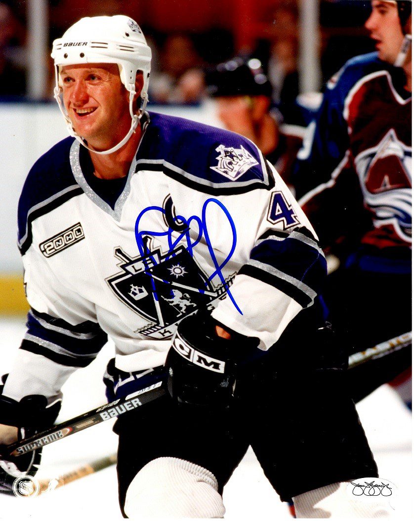 Autographed ROB BLAKE 8X10 Los Angeles Kings Photo
