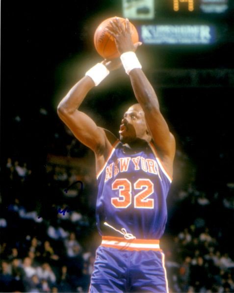 Autographed XAVIER MCDANIEL 8X10 New York Knicks Photo