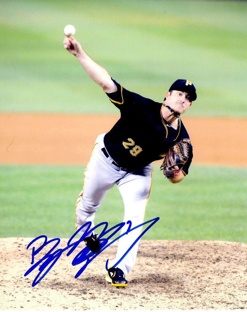 Autographed BRYAN MORRIS 8X10 Pittsburgh Pirates Photo