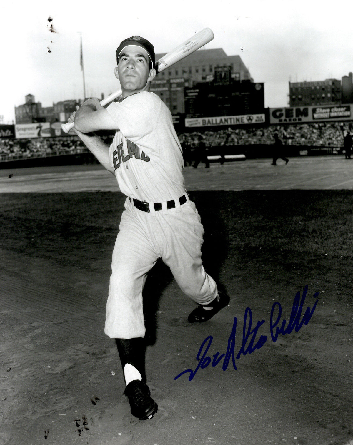 AUTOGRAPHED JOE ALTOBELLI 8X10 Cleveland Indians Photo