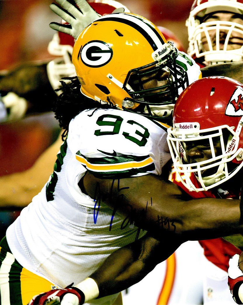 Autographed JOSH BOYD 8X10 Green Bay Packers Photo
