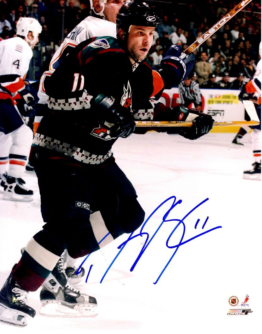 Autographed DAYMOND LANGKOW Phoenix Coyotes Photo