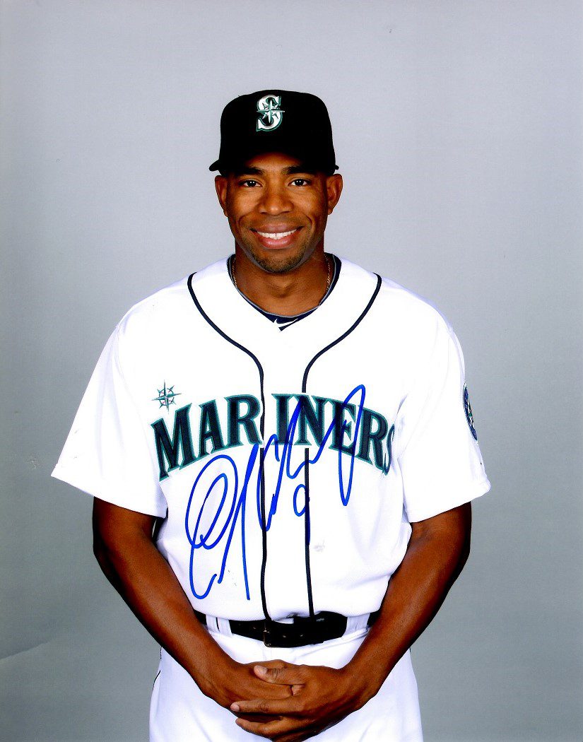 AUTOGRAPHED ENDY CHAVEZ 8X10 Seattle Mariners Photo