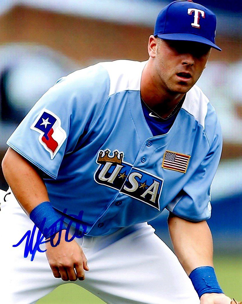 AUTOGRAPHED MIKE OLT 8X10 Texas Rangers Photo