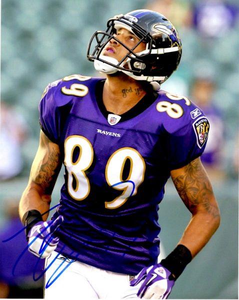 Autographed TANDON DOSS 8X10 Baltimore Ravens Photo