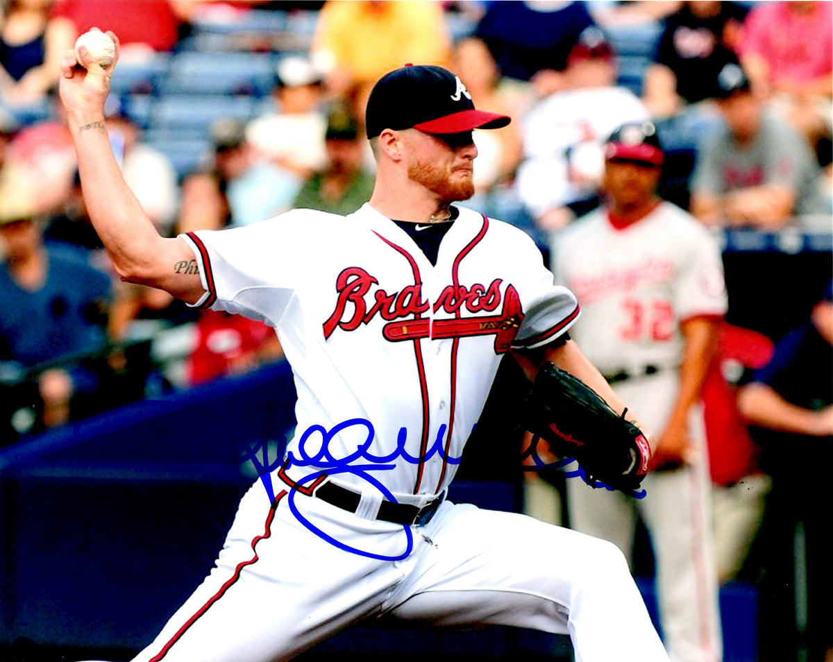 AUTOGRAPHED SHELBY MILLER 8X10 Atlanta Braves photo