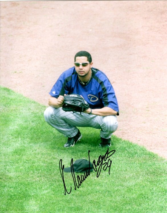 Autographed CLAUDIO VARGAS 8X10 Arizona Diamondbacks Photo