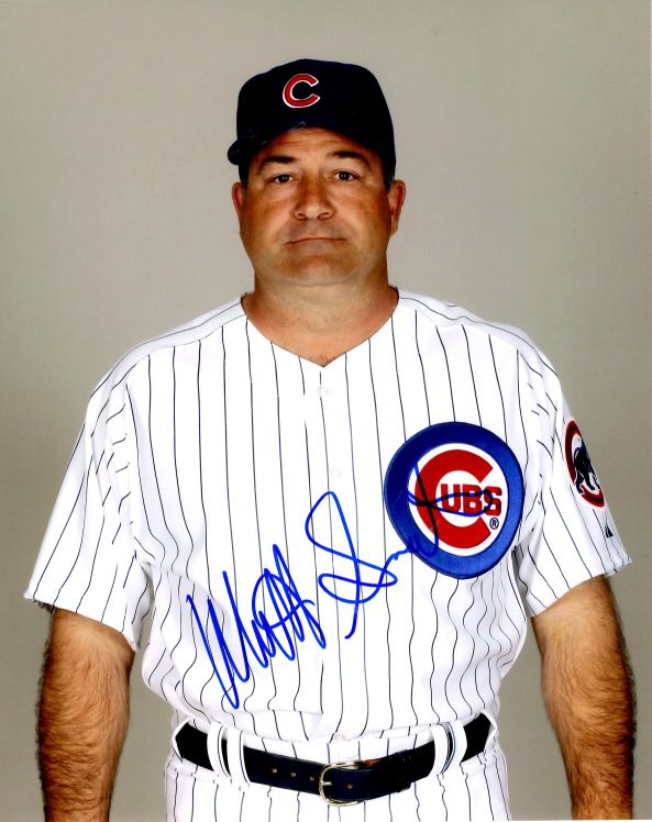 AUTOGRAPHED MATT SINATRO 8X10 Chicago Cubs Photo