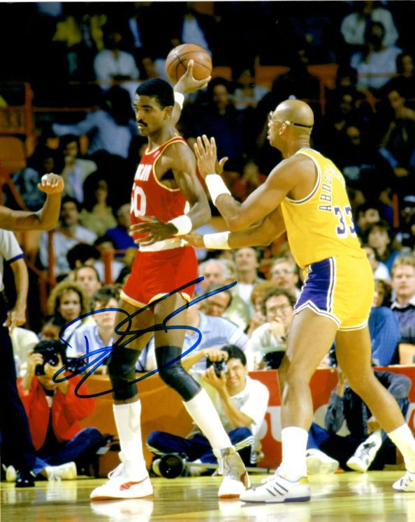 Autographed RALPH SAMPSON 8X10 photo Houston Rockets