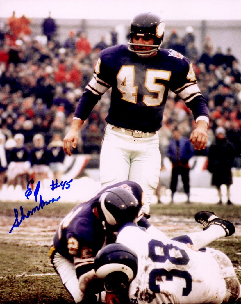 Autographed  ED SHAROCKMAN 8X10  Minnesota Vikings Photo