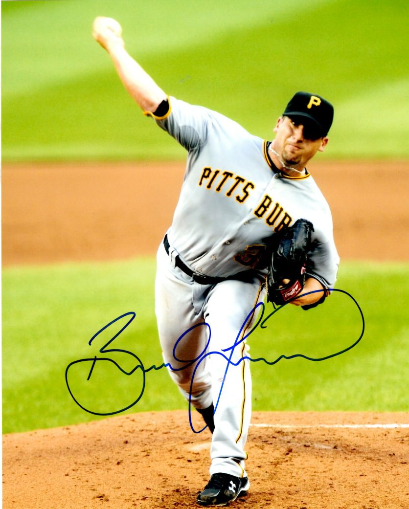 Autographed BRAD LINCOLN 8X10 Pittsburgh Pirates Photo