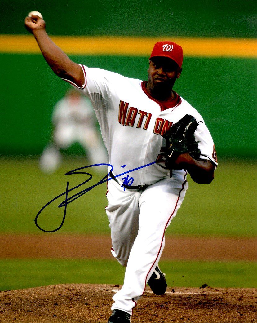 Autographed  JEROME WILLIAMS 8X10 Washington Nationals Photo