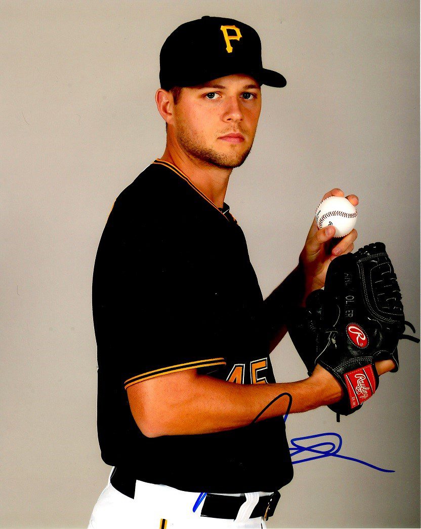 Autographed ANDY OLIVER 8X10 Pittsburgh Pirates Photo