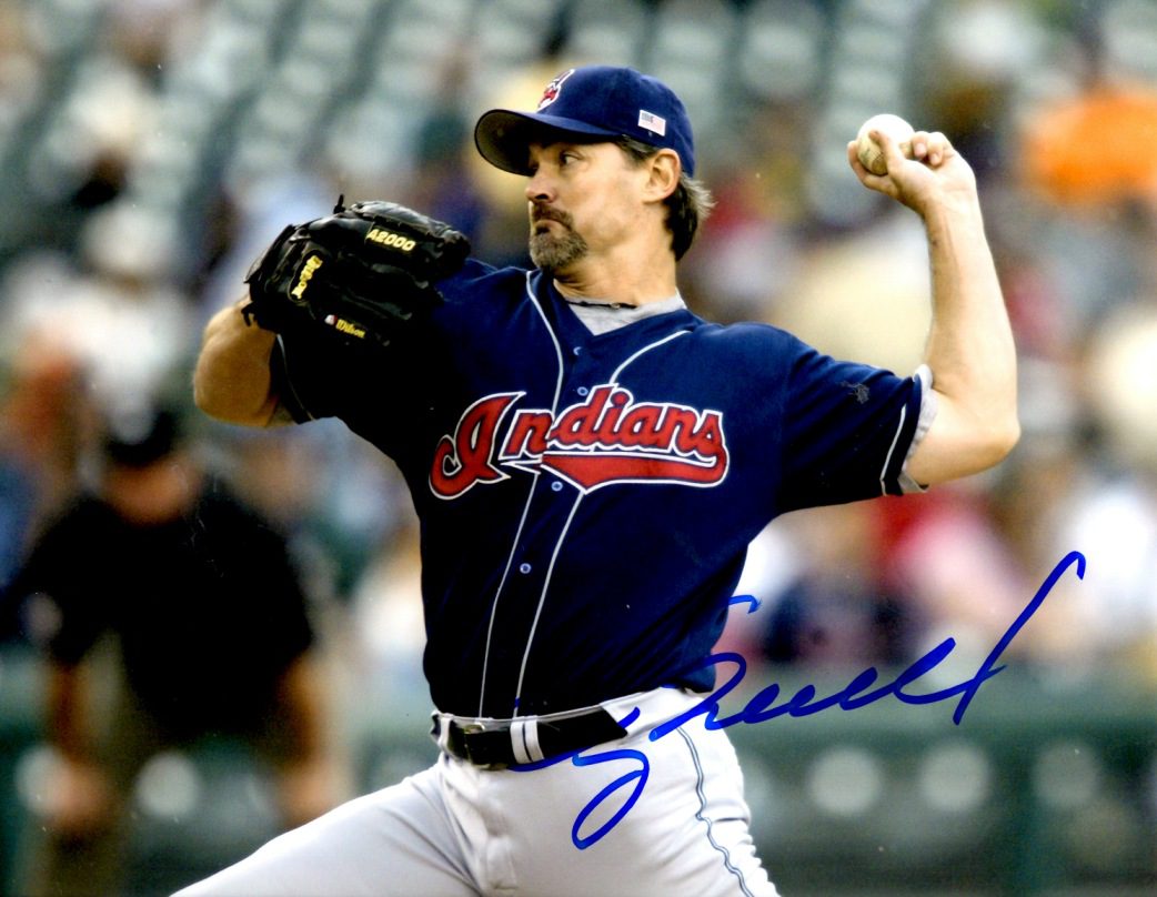 AUTOGRAPHED TERRY MULHOLLAND 8X10 Cleveland Indians Photo