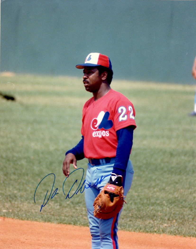 AUTOGRAPHED DAN DRIESSEN 8x10 Montreal Expos Photo