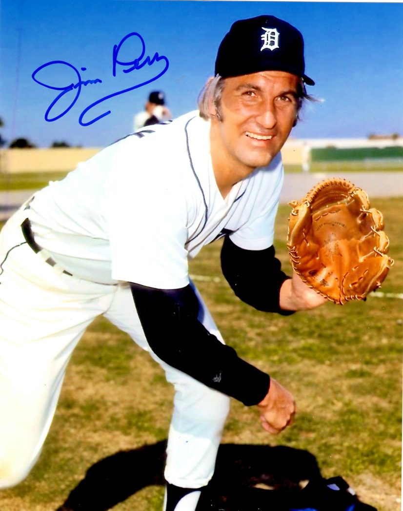 AUTOGRAPHED JIM PERRY 8X10 photo Detroit Tigers