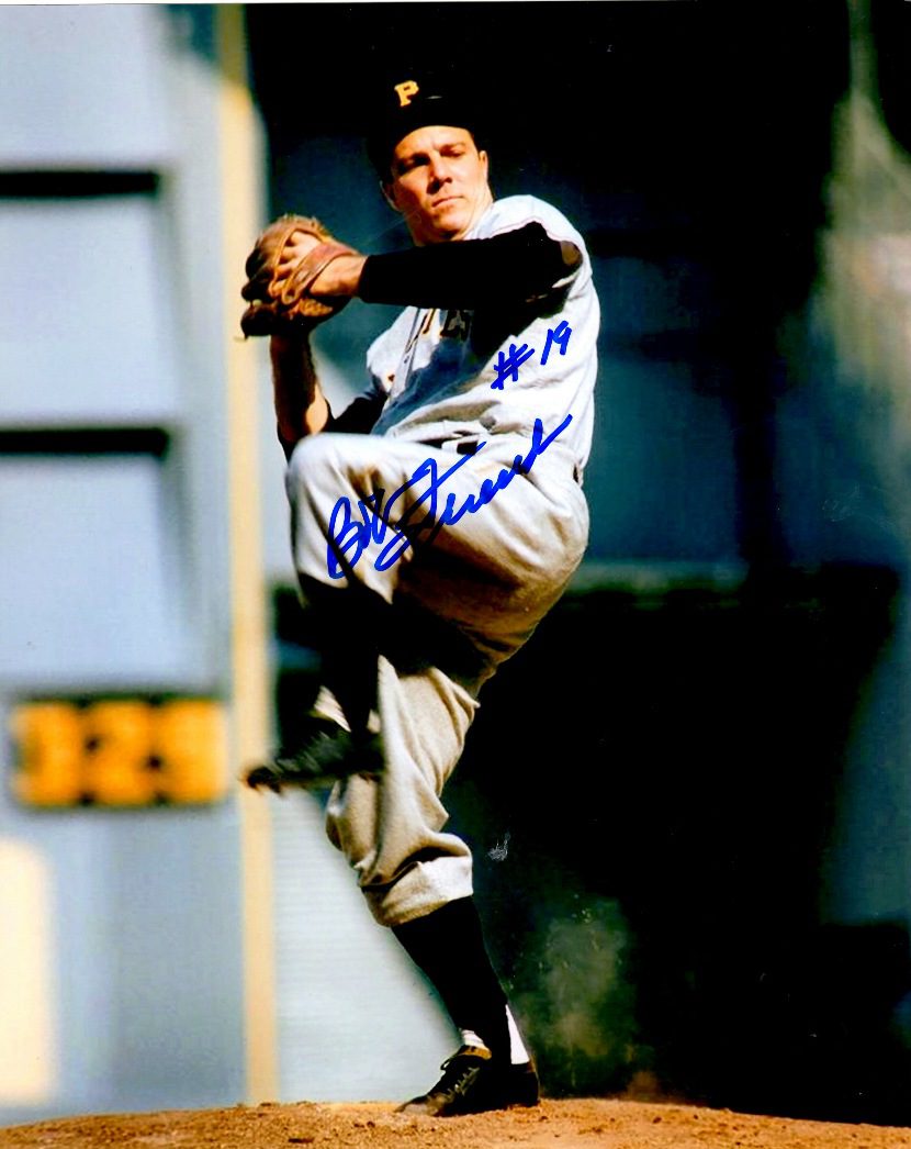 Autographed BOB FRIEND 8X10  Pittsburgh Pirates photo
