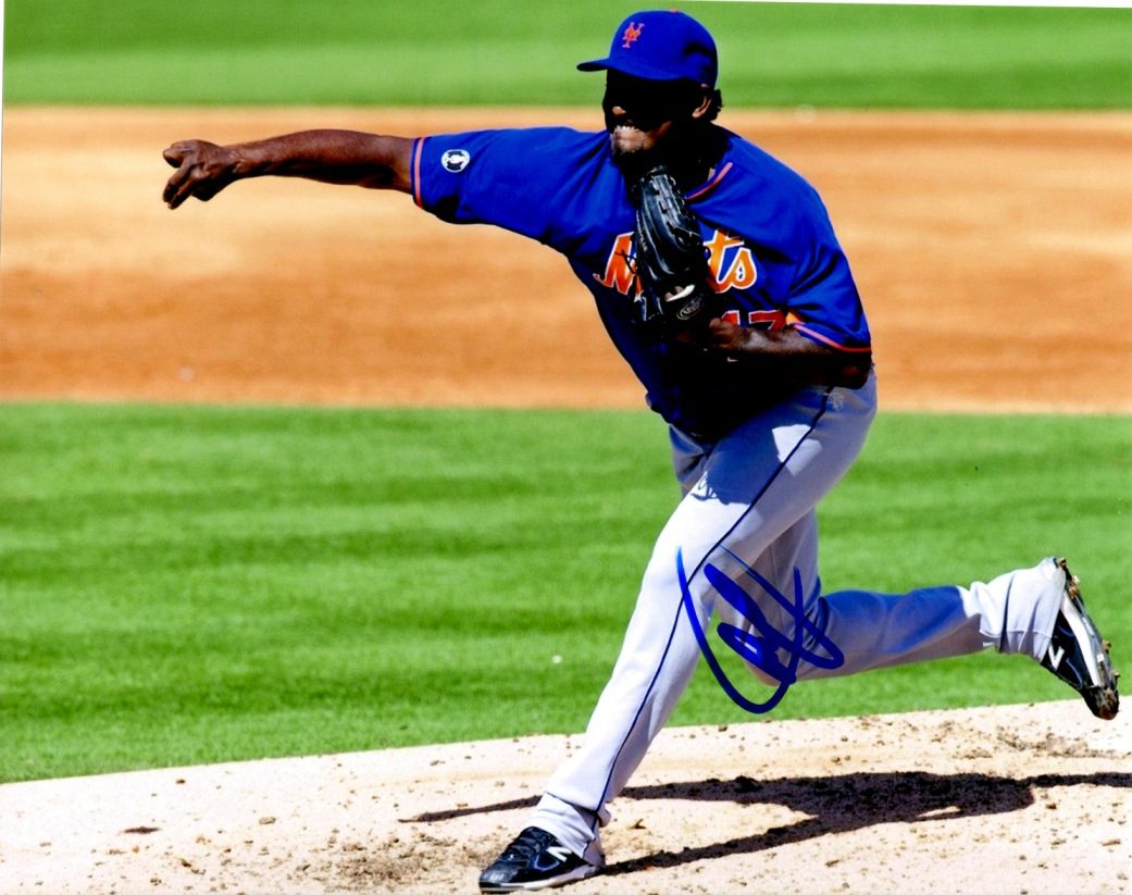 AUTOGRAPHED JOSE VALVERDE 8X10 New York Mets photo