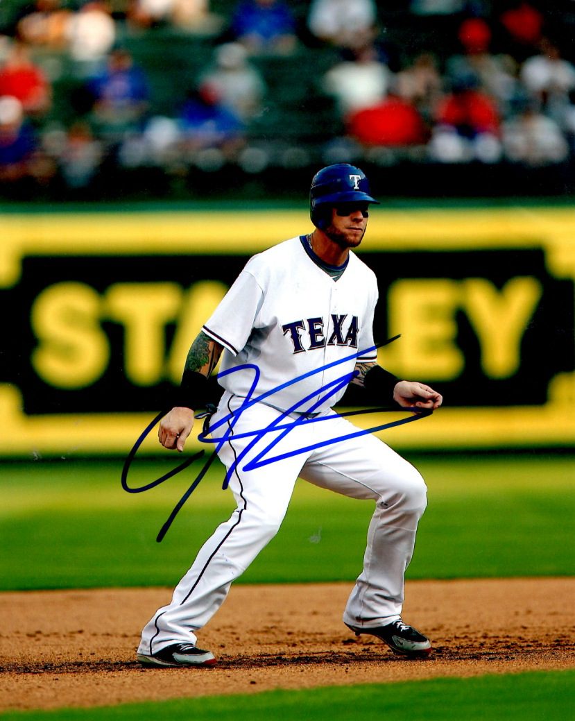 AUTOGRAPHED JOSH HAMILTON 8X10 Texas Rangers Photo