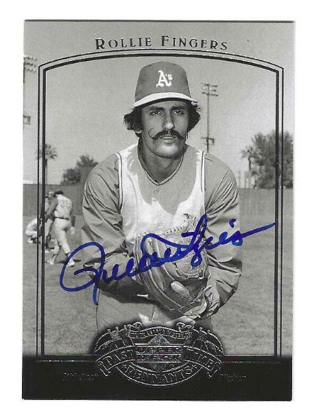 Autographed ROLLIE FINGERS Oakland A's 2005 Upper Deck Past Time Pennants Card