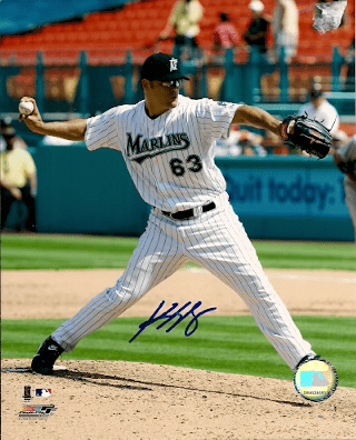 AUTOGRAPHED photo KEVIN GREGG  Florida Marlins