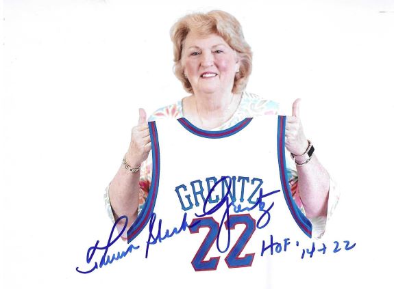 Autographed THERESA SHENK GRENTZ "HOF 14 , 22" 8X10 Immaculata photo