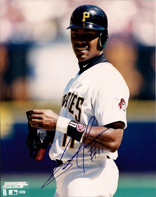 AUTOGRAPHED  photo JOSE GUILLEN- Pittsburgh Pirates