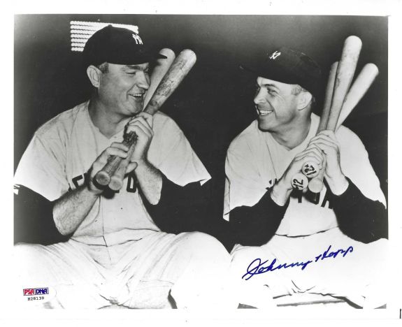 AUTOGRAPHED JOHNNY HOPP 8X10 New York Yankees photo PSA/DNA