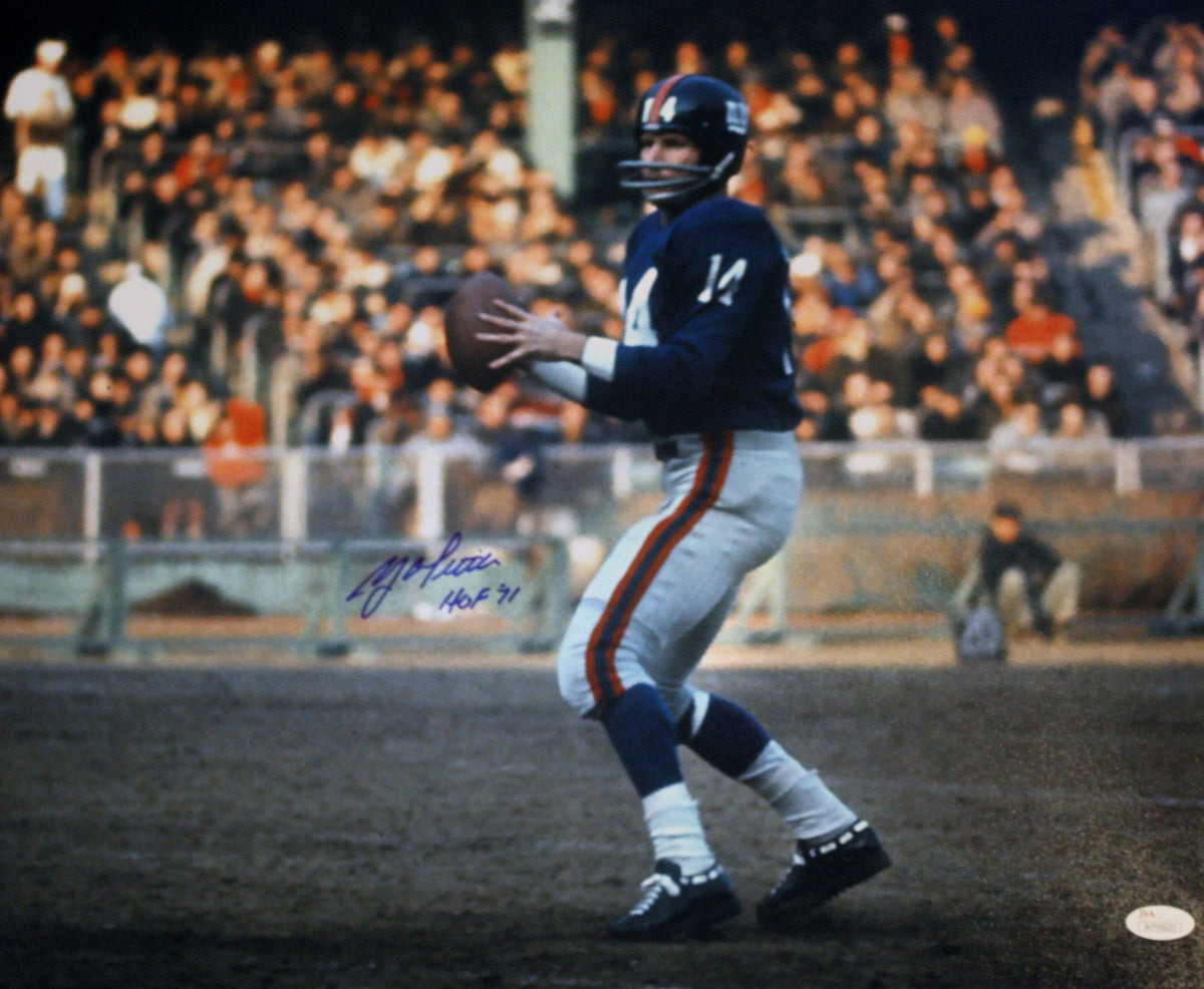 Autographed Y. A. Tittle New York Giants 16x20  Photo with COA