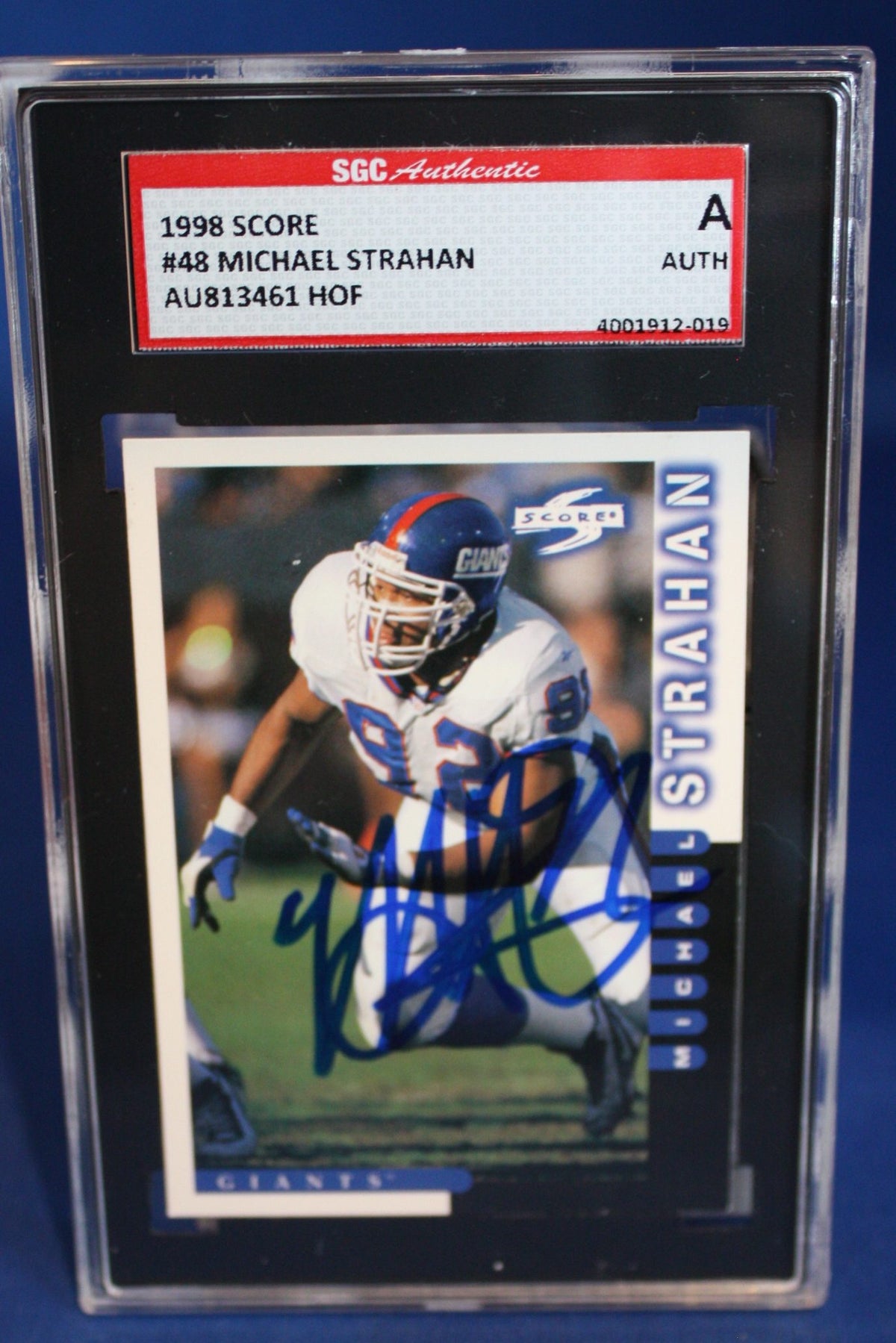 Autographed Michael Strahan1998 Score FB Card New York Giants #48 SGC Slabbed